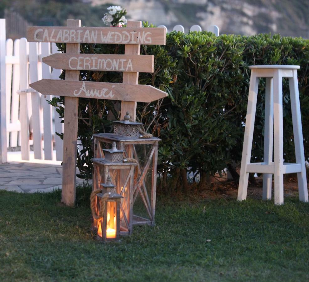 Borgo Di Riaci Beach Resort Santa Domenica  Kültér fotó